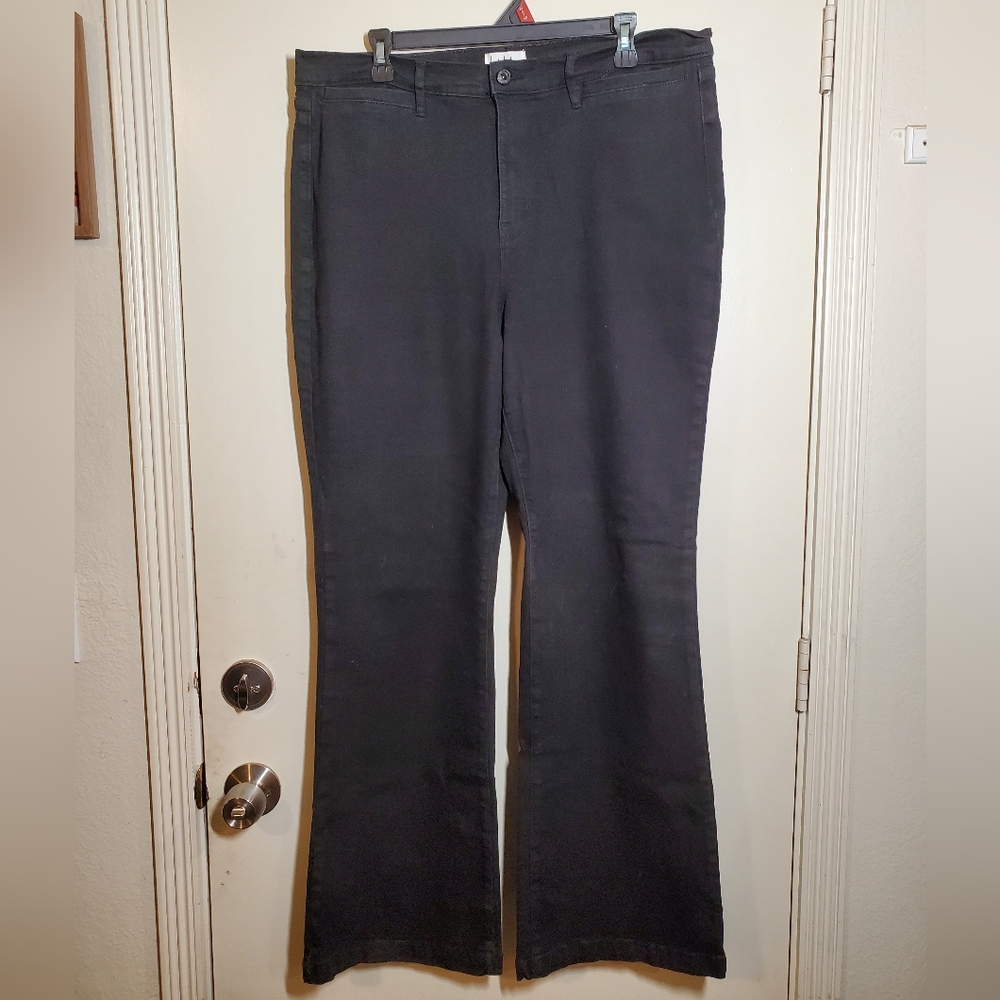 Nicole Miller Black Flare Jeans Size 16